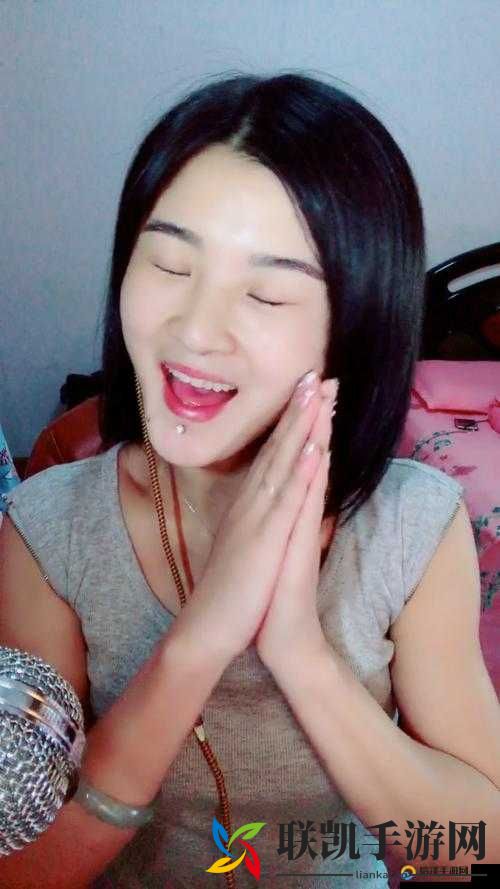 我的宝贝小乖乖快到我怀里来原唱：一首温馨的歌